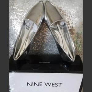 Nine West Silver Smoking Flats